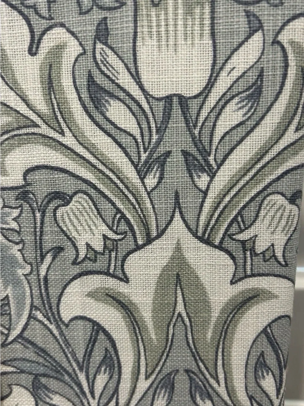 William MORRIS & CO. Severne Blue Floral Cotton Tablecloth 60”x120”